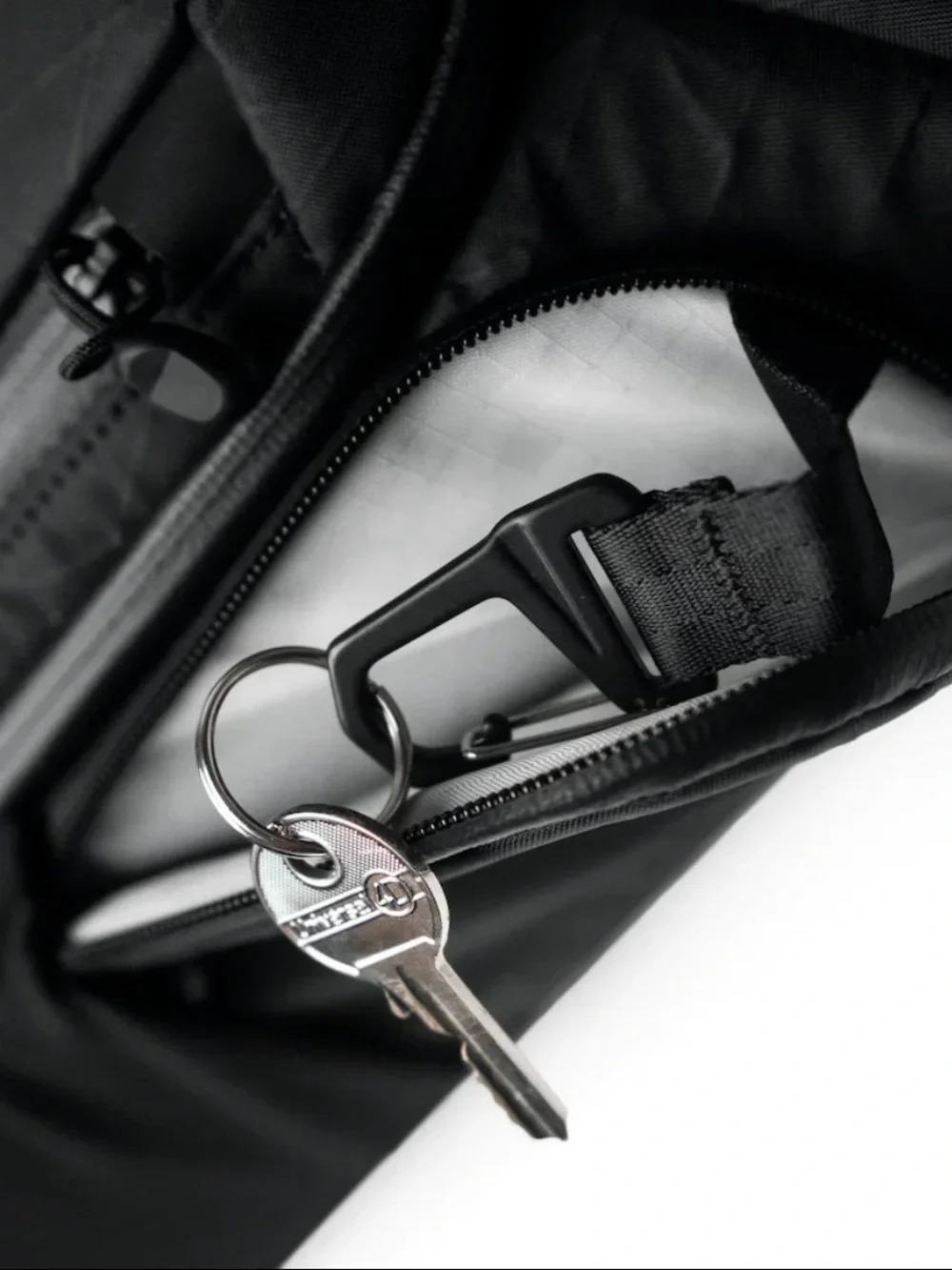 Modern DayFarer Active Sling Pack New!